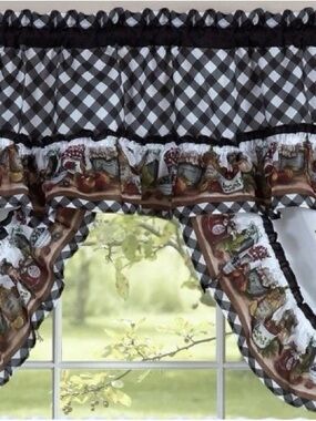 Retro Style kitchen curtains cottage core  fruit themed ruffle 33”x55”